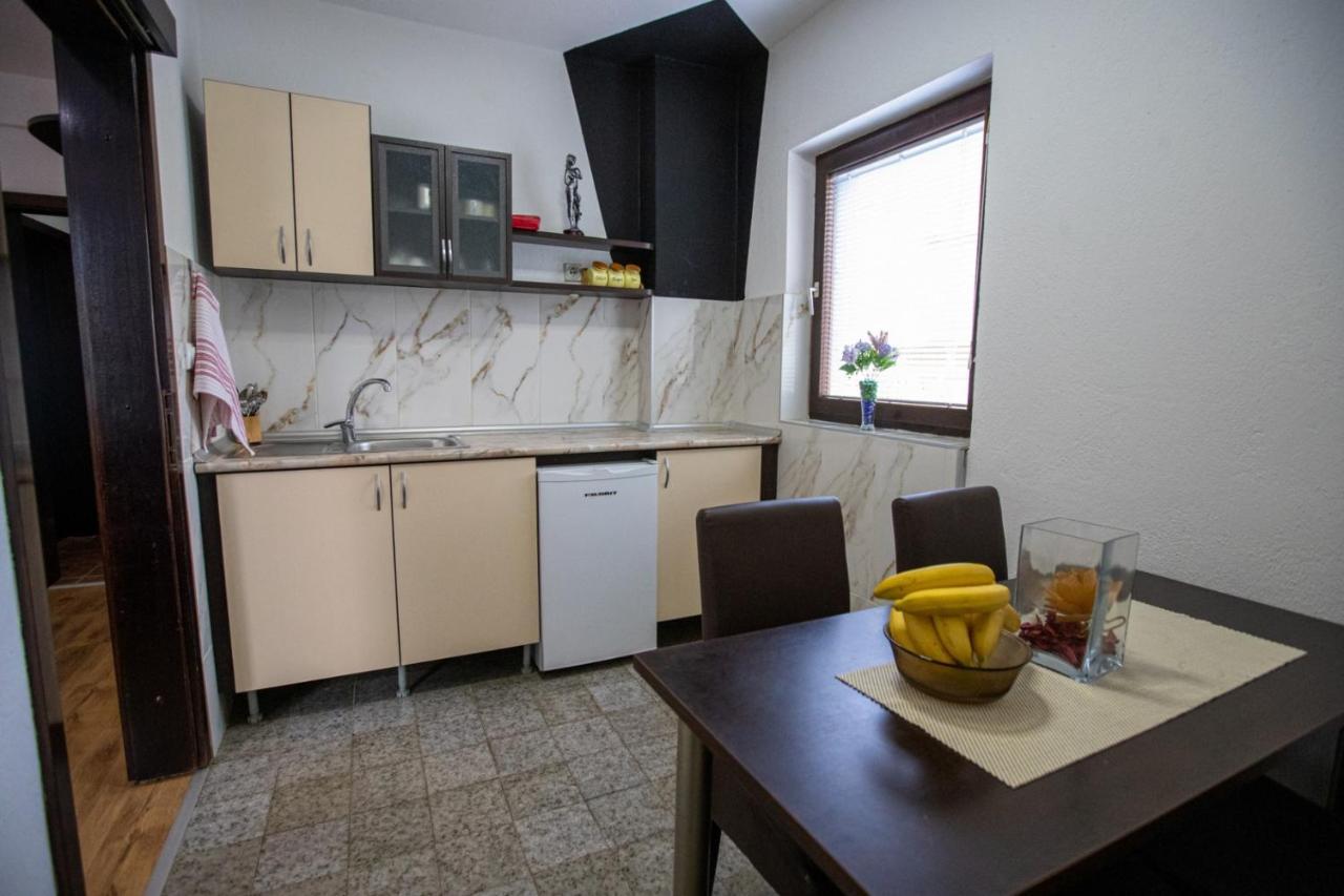 אוהריד Pejik Apartment מראה חיצוני תמונה